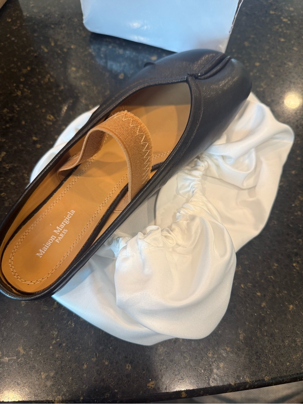 NEW Maison Martin Margiela Black Leather Tabi Mary Jane Flats with Tan Insole - Picture 6 of 8